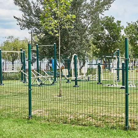 Cadet - Hostaid Apartmán